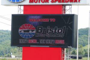 bristol-motor-speedway-sign-lg1