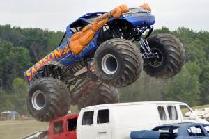 samson-monster-truck-mount-pleasant-2012-0041
